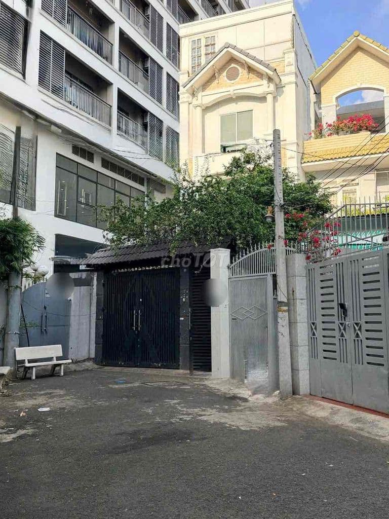 nhà đúc 4 tấm đường trường sơn phường 04 tân bình dt: 147m2