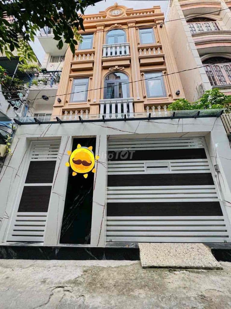 Bán nhà mới kinh doanh đường Duy Tân, thu nhập 90 triệu/tháng