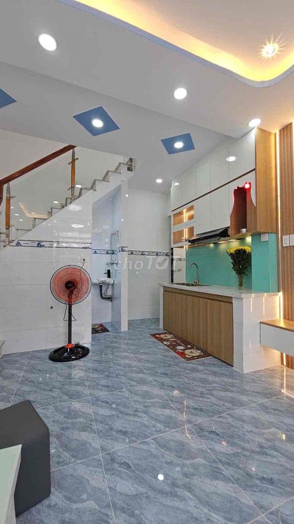 ba nhà chợ Ba Đinh cầu chánh Hưng - Ảnh 2