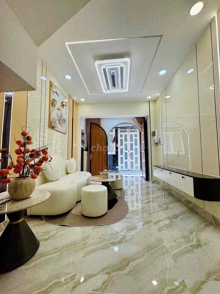 Nhà Đẹp Hoàn Công Đủ Hẻm 3m Dạ Nam Cầu Chữ Y - Ảnh 2