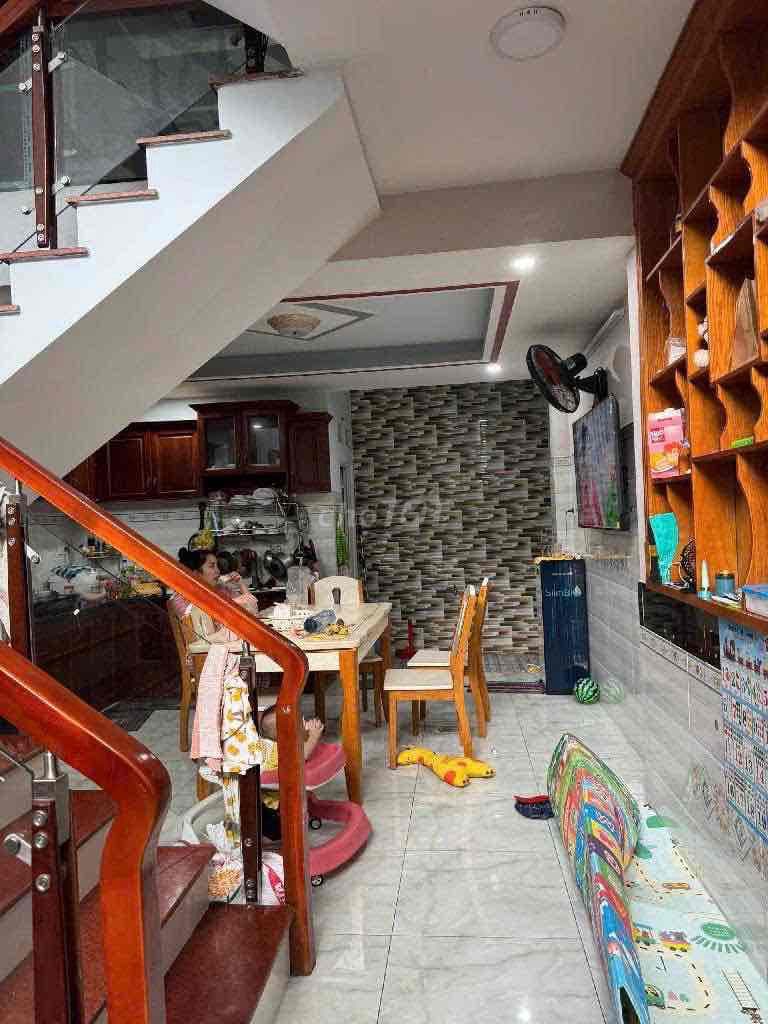 Nhà 4 TẦNG Đ BÙIVĂNNGỮ, P. TTH, Q.12,dt46,5m2(4,4mx12m). Hẻm6m,💰5,45Tỷ - Ảnh 2