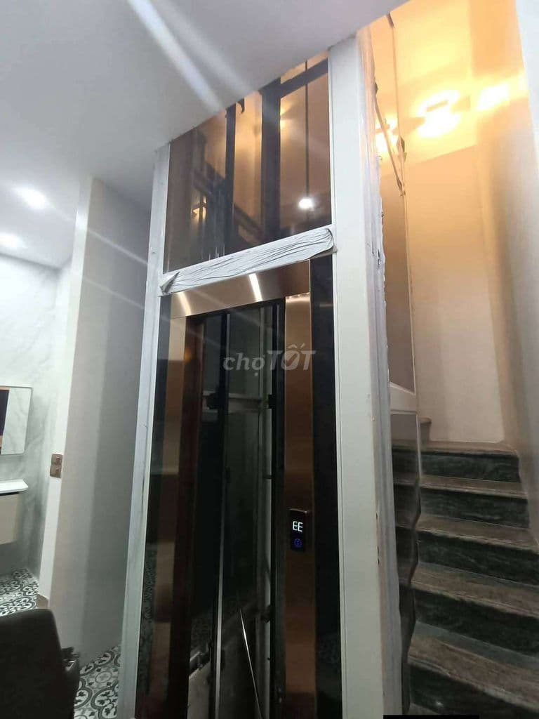 BÁN NHÀ HOÀNG QUỐC VIỆT - Ô TÔ ĐỖ CỬA THANG MÁY ĐẸP - 5 TẦNG 5 PN - Ảnh 2