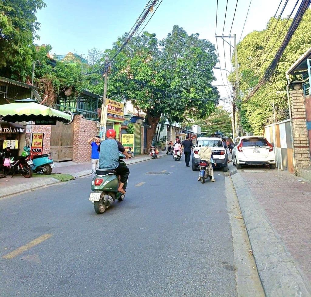 Lô Đất 125M², Hẻm oto 7c Sát Mặt tiền - Linh Trung, Thủ Đức