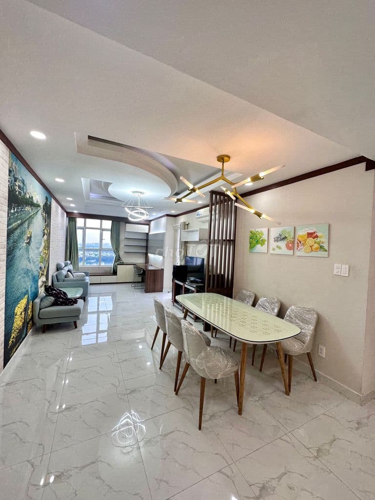Bán căn hộ Hoàng Anh Thanh Bình 113m2 giá 5.5 tỷ