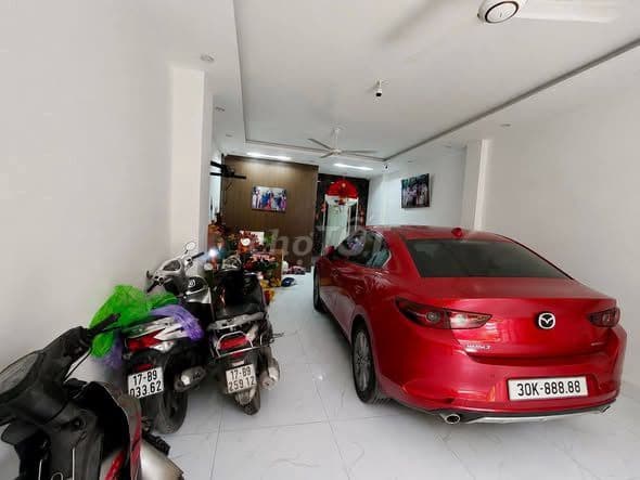 Nhà phân lô Tây Nam Linh Đàm, thang máy, ô tô tránh - Ảnh 3