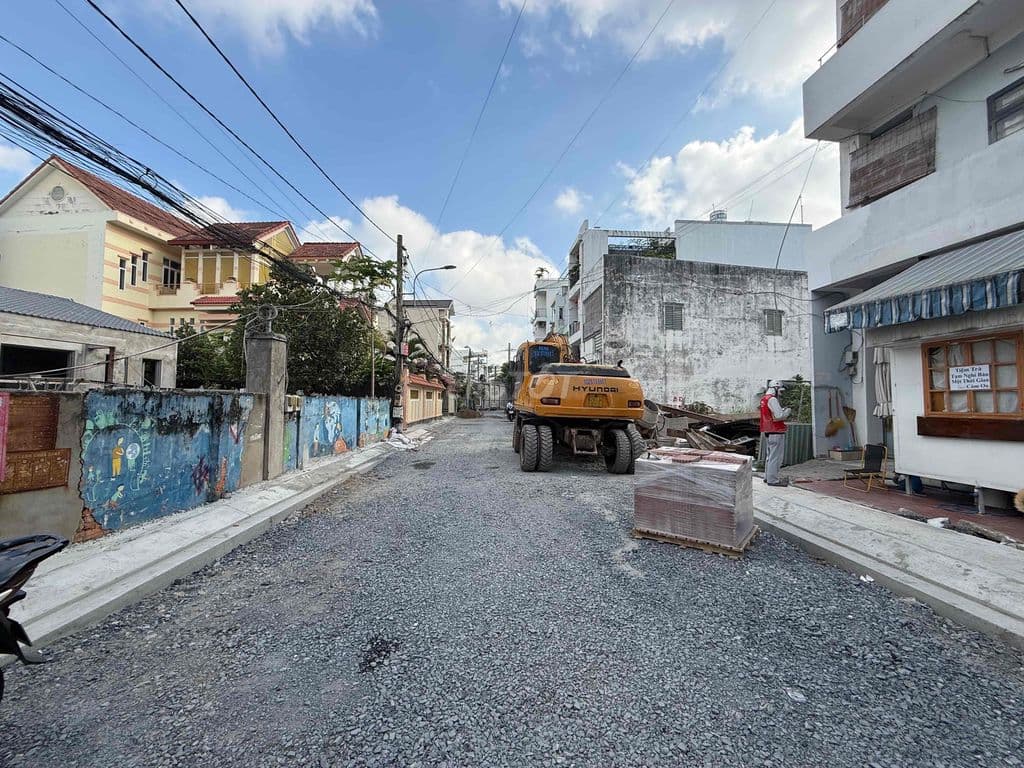 Siêu phẩm xây CHDV đường ô tô tránh gần chợ Thủ Đức - 170m²(5*33m) - Ảnh 2