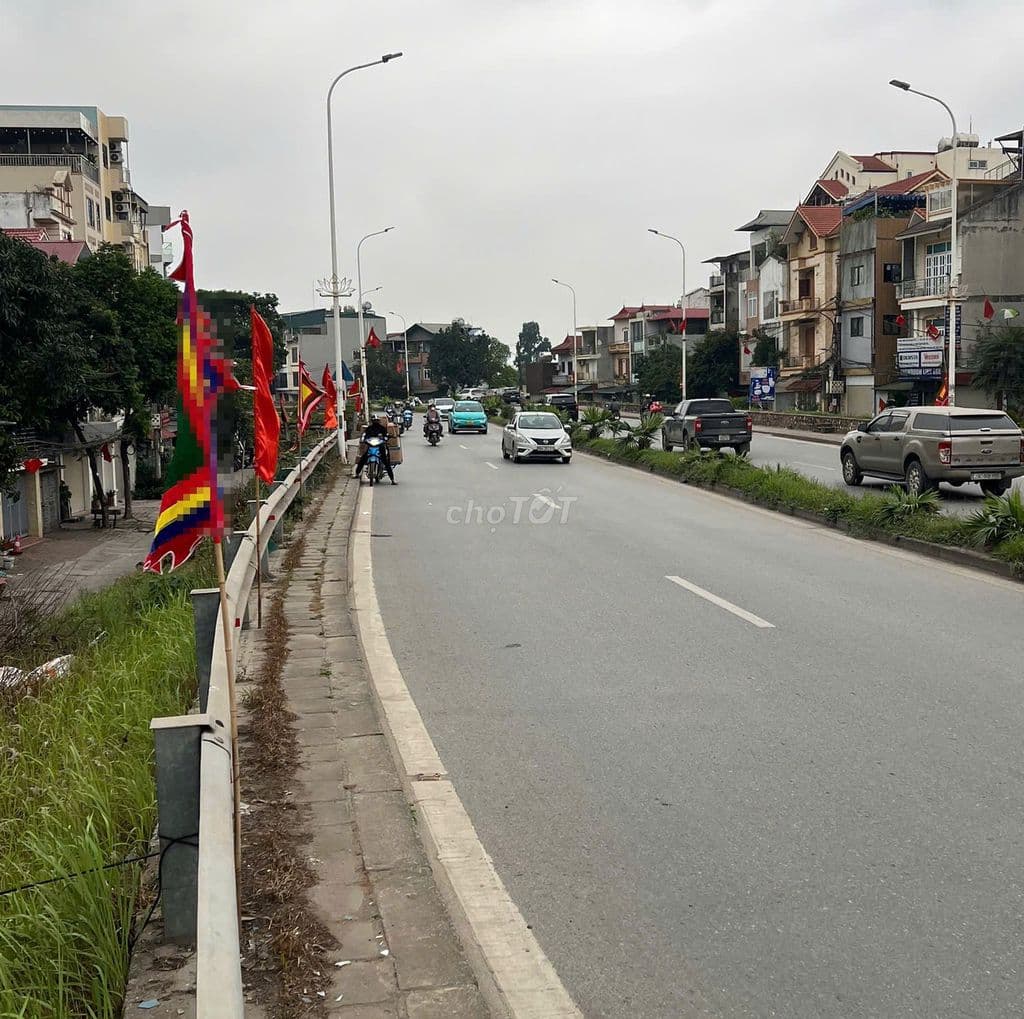 Bán đất mặt phố an dương vương- tây hồ -vỉa hè kinh doanh -