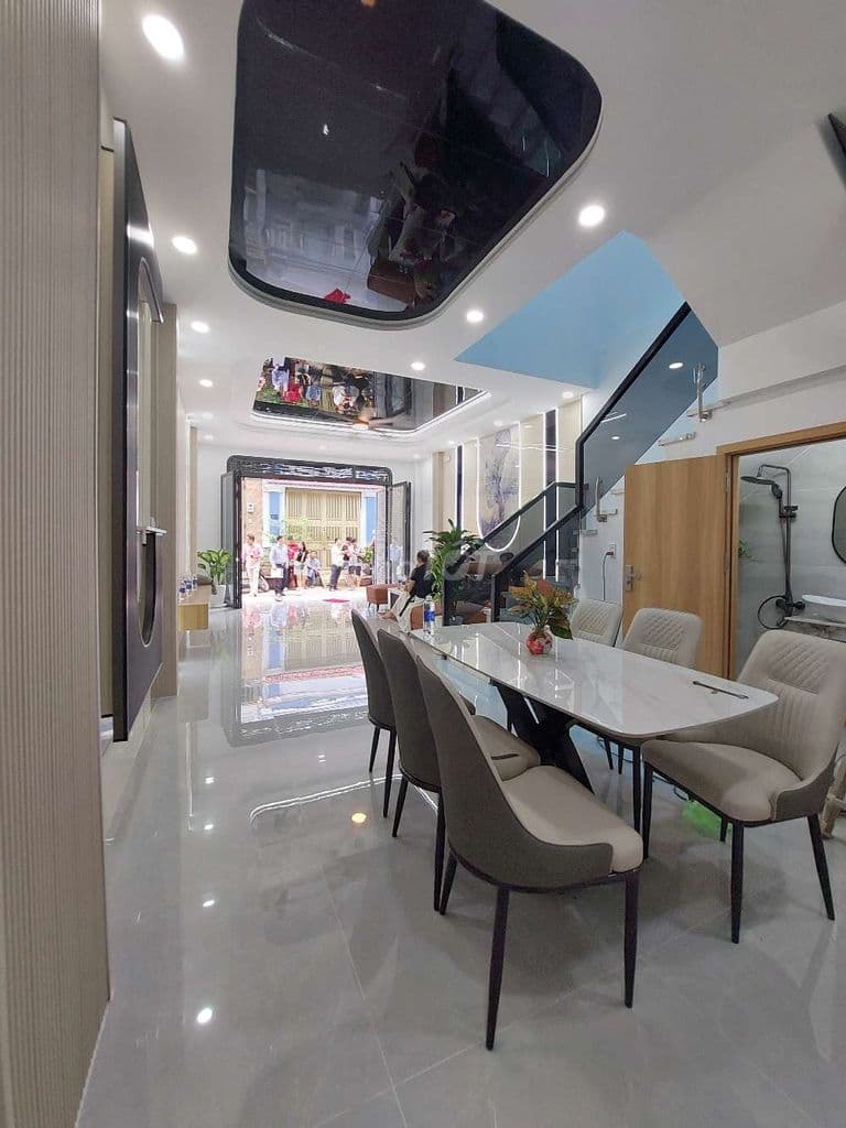 NHÀ ĐẸP - 4PN - 60M2 - HẺM Ô TÔ - SÁT TÂN PHÚ