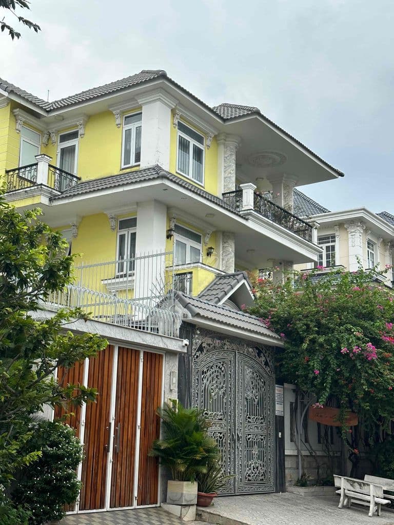 Chủ bán gấp căn biệt thư đơn lập 15x16 giá 29ty Đặng thuỳ trâm