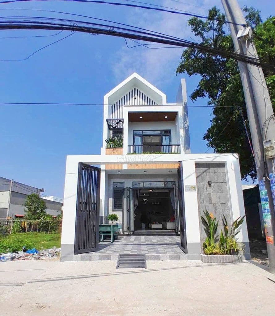 Cần tiền gấp bán căn nhà ngay KDCThái Mỹ 100m2 2,5 tỷ , Sổ Hồng Riêng
