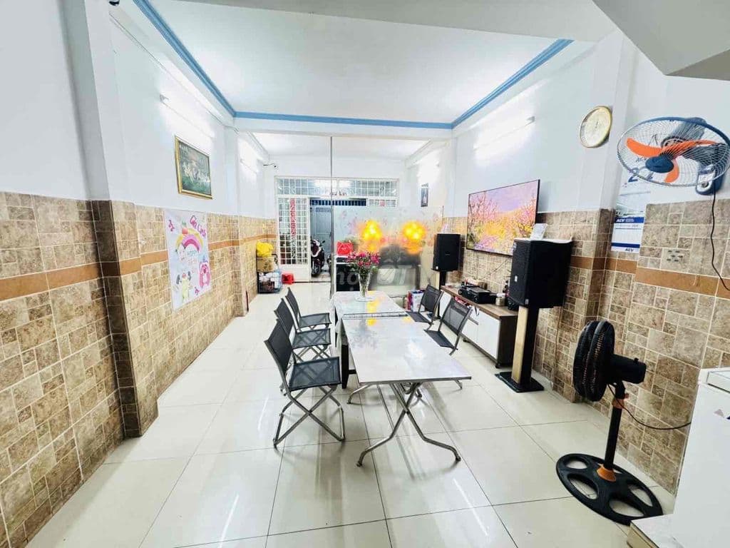 HXH Dương Quảng Hàm, P5 Gò Vấp, 125m2, 2 tầng, 5 PN, nhỉnh 13 tỉ
