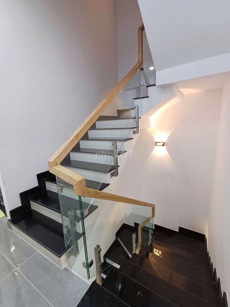 Nhà Mới Hẻm Xe Tải KD Tô Hiệu - Ảnh 2