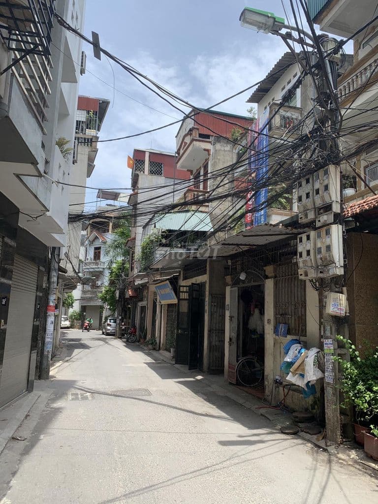 BÁN ĐẤT KÈN NHÀ 4 TẦNG SẴN SỔ MẶT TIỀN OTO TRÁNH TẠI HOÀNG MAI - Ảnh 2