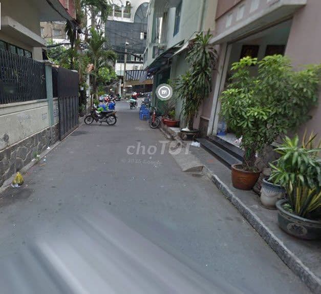 Chính chủ - Cần bán gấp nhà xe hơi quay đầu, P5, Q11 | 120m2
