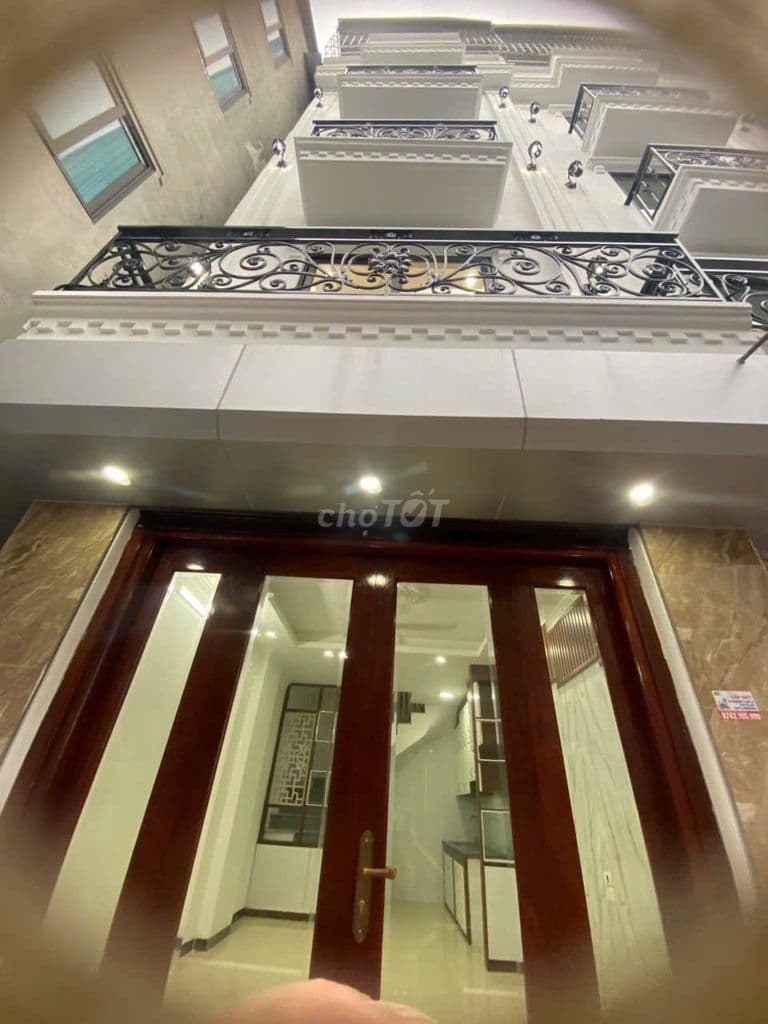 Cổ Linh- Thạch Bàn. bán nhà 5 tầng mới koong, hàng hiếm giá hời ! - Ảnh 3