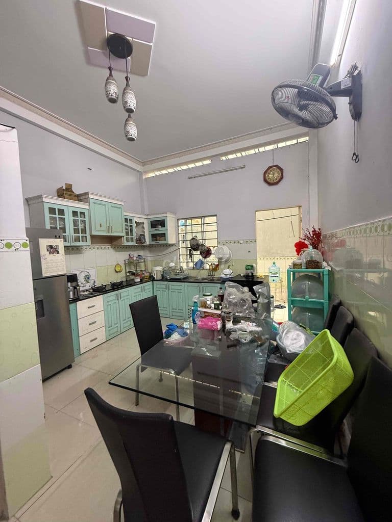 nhà mặt tiền đường nội bộ KDC Bình Phú 2 - Ảnh 2