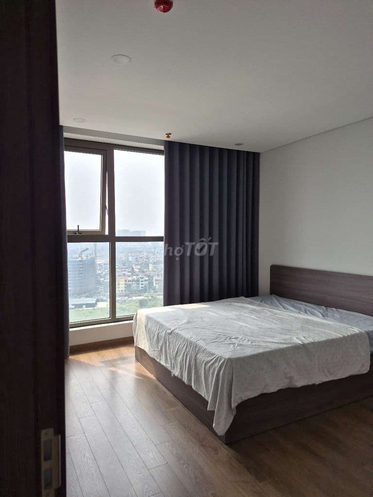 Cho thuê chung cư Khai Sơn (for rent) cách Hồ Hoàn Kiếm 10p di chuyển - Ảnh 2