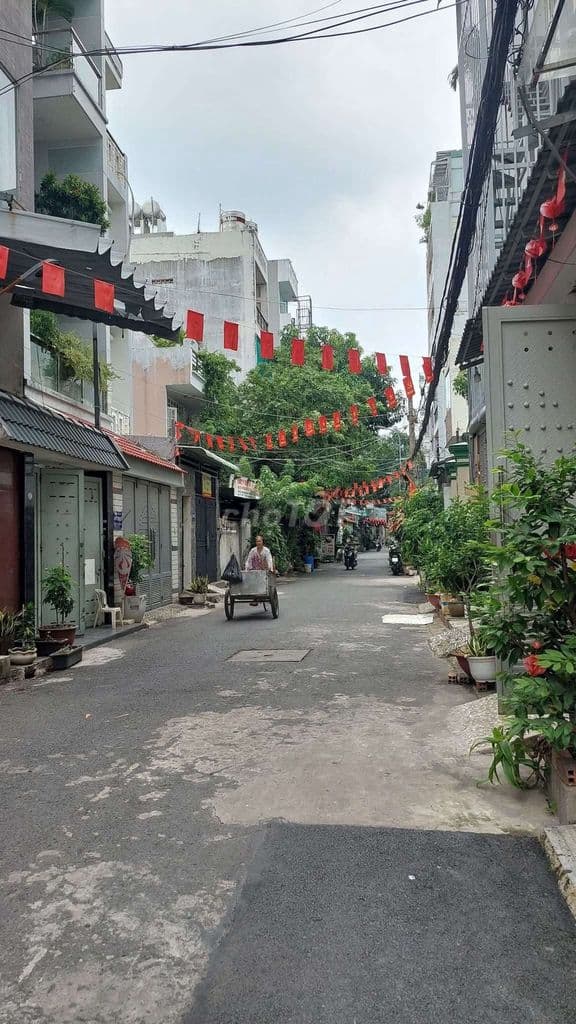 NHÀ CHÍNH CHỦ 3 TẦNG, HẺM 8M THÔNG, GẦN SÂN GOLF, GIÁ 7,1 TỶ TL - Ảnh 2