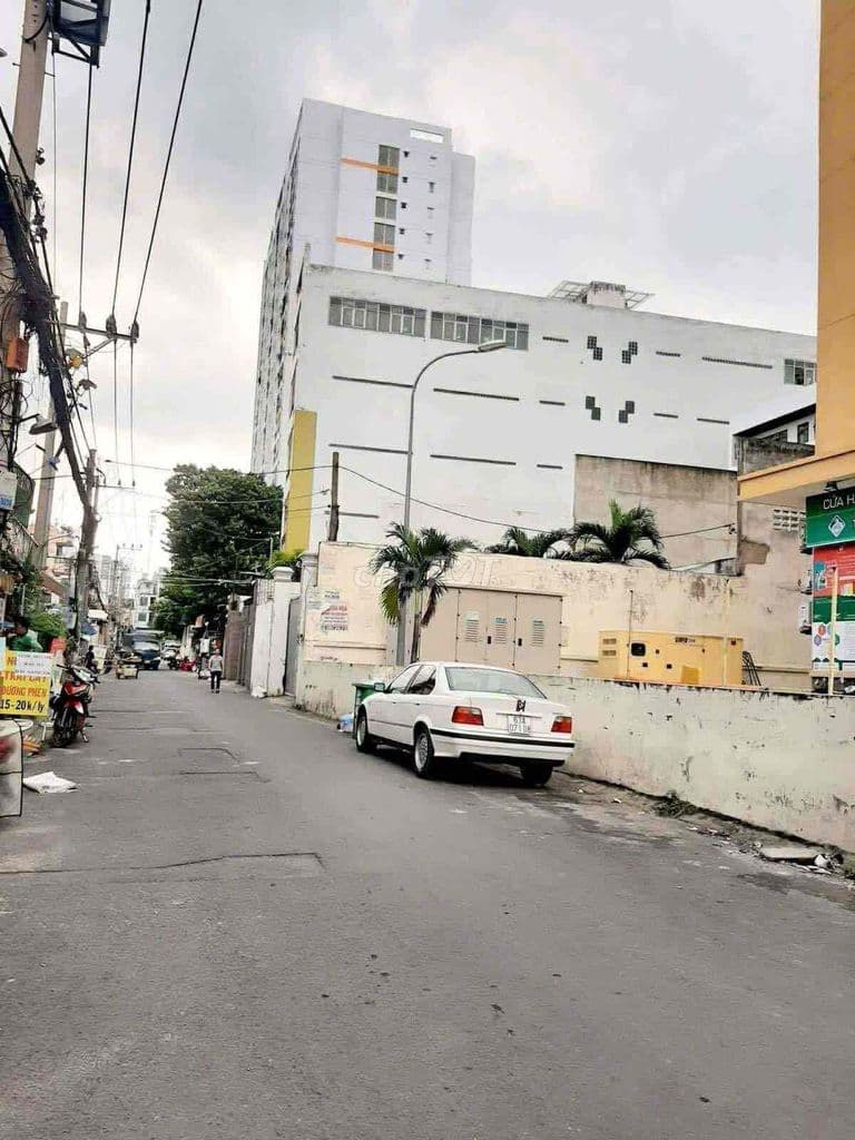 BÁN NHÀ 231M2 CHỦ VỪA Ở VỪA CHO THUÊ LUỸ BÁN BÍCH. - Ảnh 3
