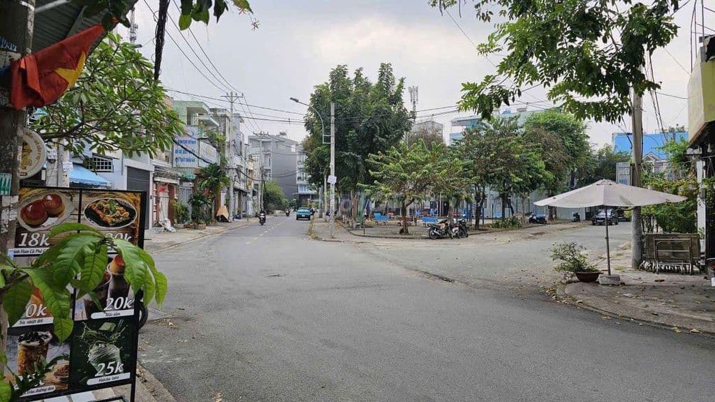 13 TỶ - NHÀ MẶT TIỀN KINH DOANH - 135m2 – LINH TRUNG, THỦ ĐỨC