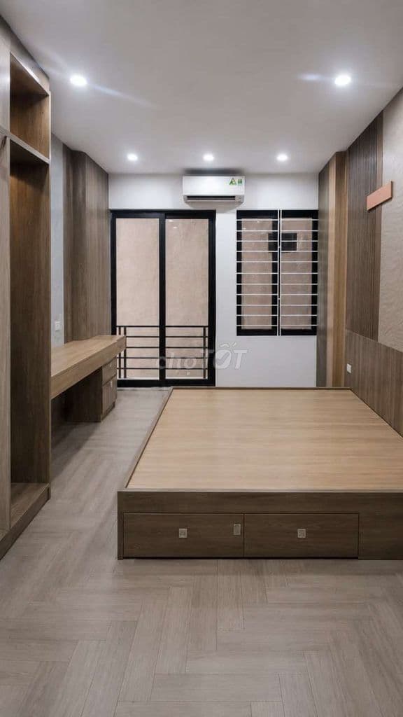 bán nhà Nguyễn Lương Bằng siêu đẹp, 50m ra mặt phố