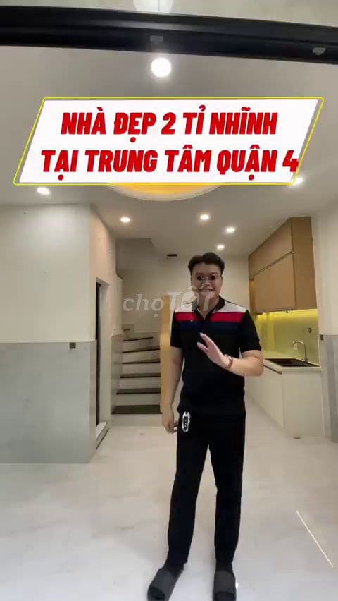 Bán nhà Quận 4 mới đẹp, 2 tầng, 2PN, sổ riêng, giáp Q1, hẻm 2.5m