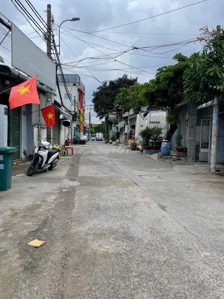 Nhà HXH 8m Tô Ngọc Vân chỉ nhỉnh 3T