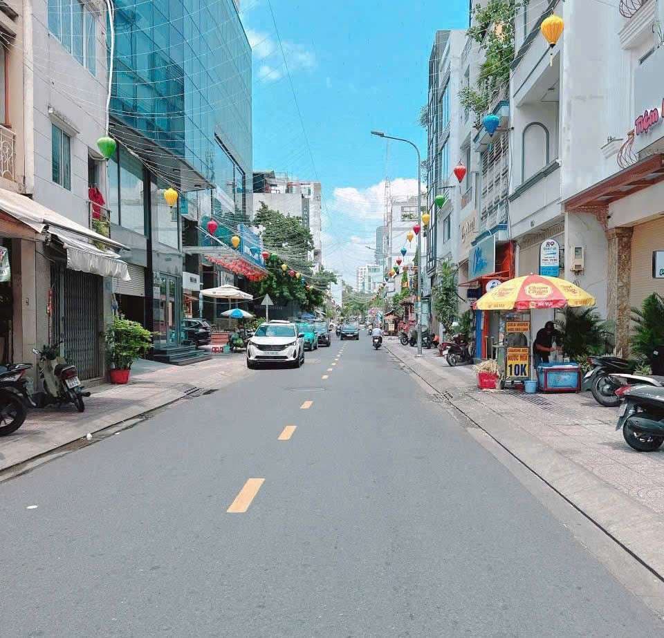 THẬT 100% HIẾM 16.49 TỶ MẶT TIỀN 4x16m. 60m2 HOA HUỆ NỐI DÀI 5 LẦU P.7