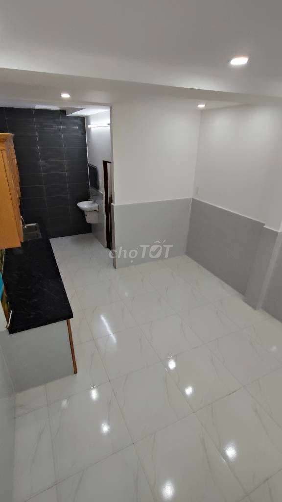 BÌNH TÂN _ NHÀ ĐẸP XE HƠI ĐẬU TRƯỚC NHÀ - 56M2 - SỔ HỒNG RIÊNG - Ảnh 3