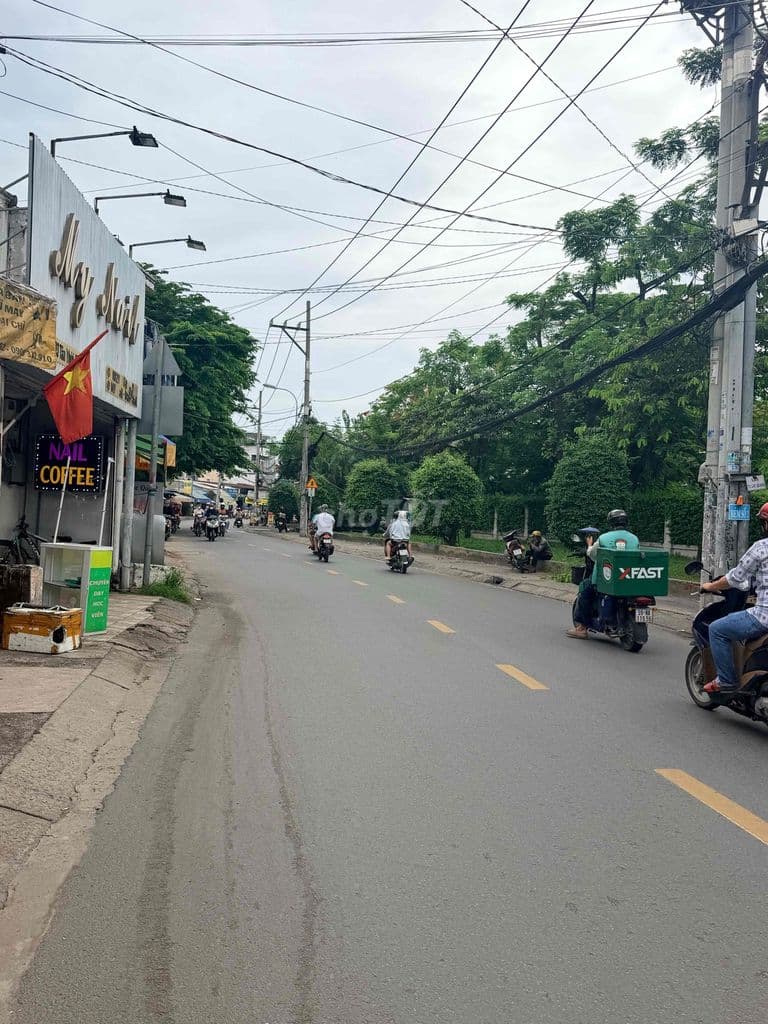 bán nhà hẻm đường Tô Ngọc Vân gần TX21.22.