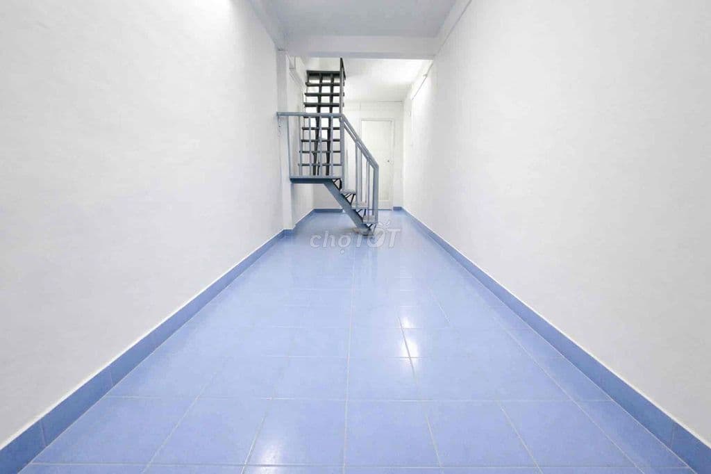 NHÀ ĐẸP PHAN HUY ÔN - SÁT CẠNH QUẬN 1 - NGAY CHỢ THỊ NGHÈ - Ảnh 2