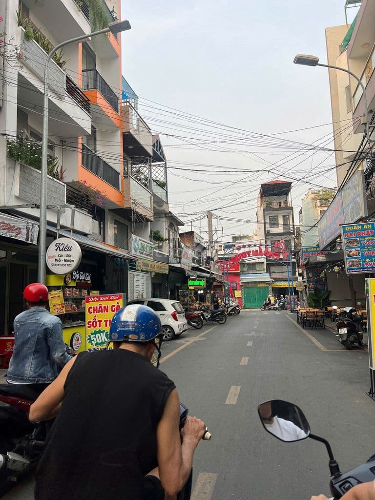 MT Nguyễn Nhữ Lãm – khu phố ăn uống, kinh doanh cực tốt giá 6.8 tỷ - Ảnh 3