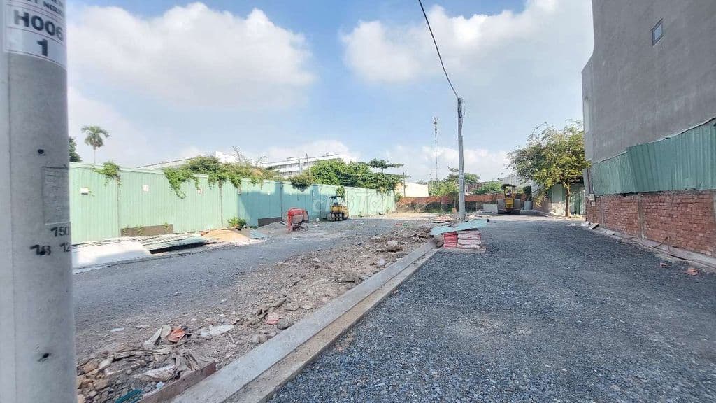 Bán mấy lô đất cực đẹp đường nhựa 10m An Phú Đông, chỉ 4 tỷ 25 - Ảnh 2