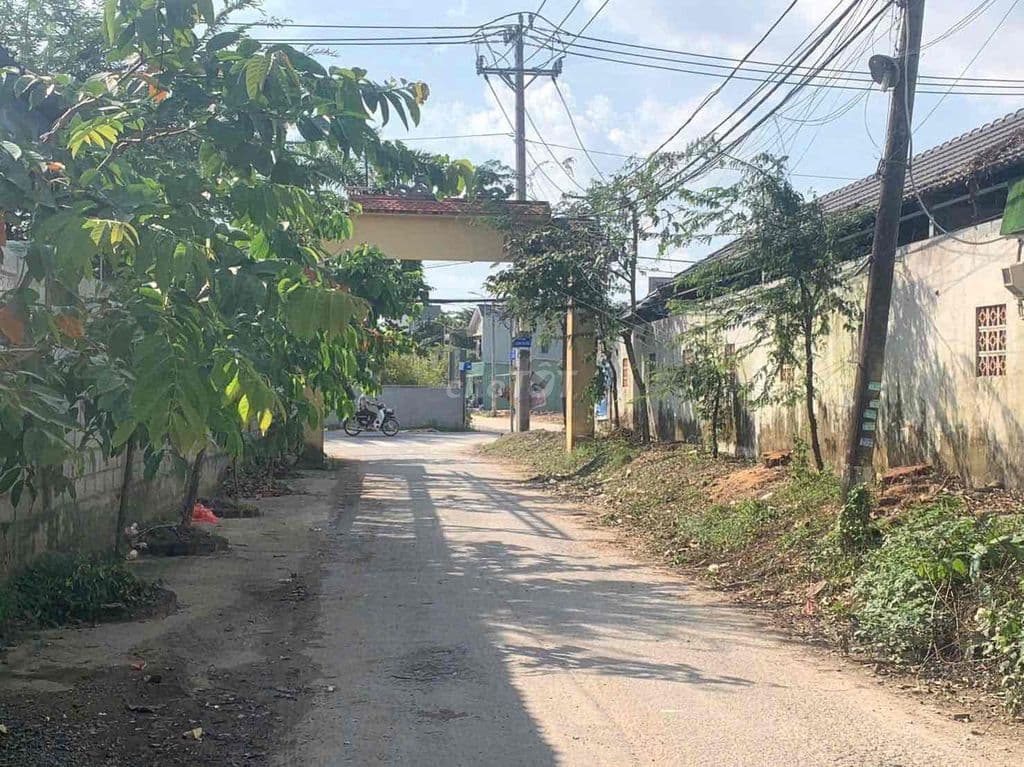 BÁN NỀN MT ĐƯỜNG 9 - NGAY CẠNH KTX ĐẠI HỌC LUẬT - Ảnh 2