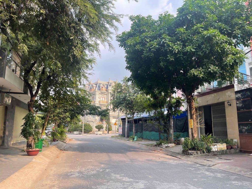 Lô Đất MTNB khu Ao Sen sát công viên dt 5x23.5m giá 11.6 tỷ - Ảnh 2