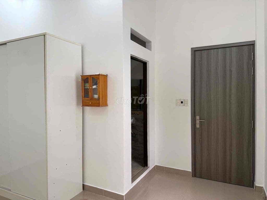 Bán Nhà Căn Góc 2 Mặt Hẻm Xe Hơi F4 Q8 - Ảnh 3