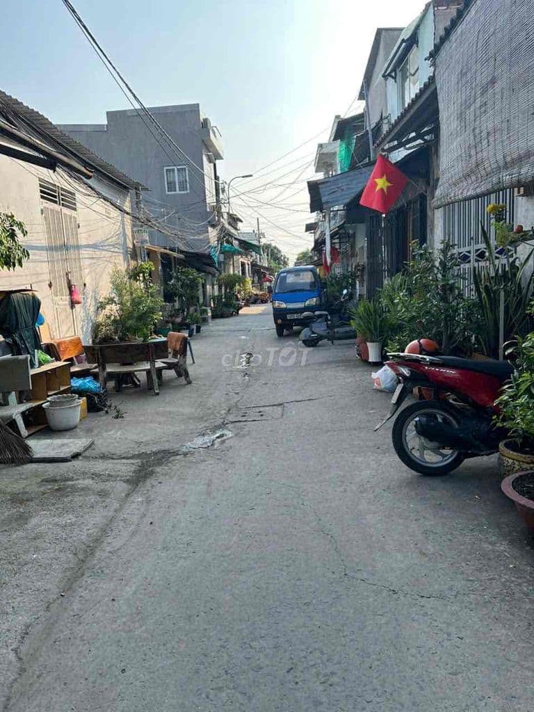 NHÀ GIÁ TỐT 650 Triệu đường Hưng Long-Qui Đức, Hưng Long, Bình Hưng, H - Ảnh 2