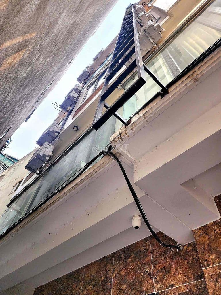 Bán CCMN Cầu Giấy, 6 tầng, thang máy, 11p khép kín, hơn 600tr/n. - Ảnh 3