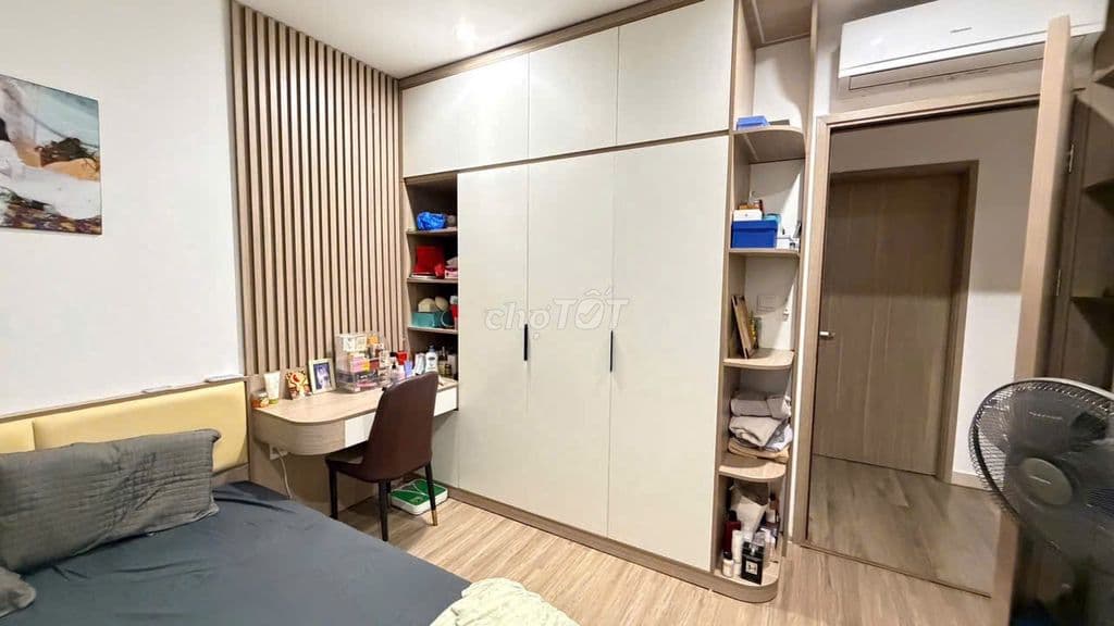 Căn hộ 3PN 2WC full nội thất cao cấp, view thoáng giá 5,6 tỷ - Ảnh 2