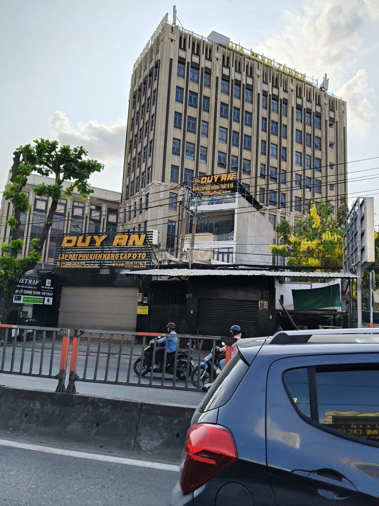 BÁN NHÀ 3 TẦNG 5X37 MẶT TIỀN QUỐC LỘ 13 PHƯỜNG HIỆP BÌNH PHƯỚC THỦ ĐỨC - Ảnh 2