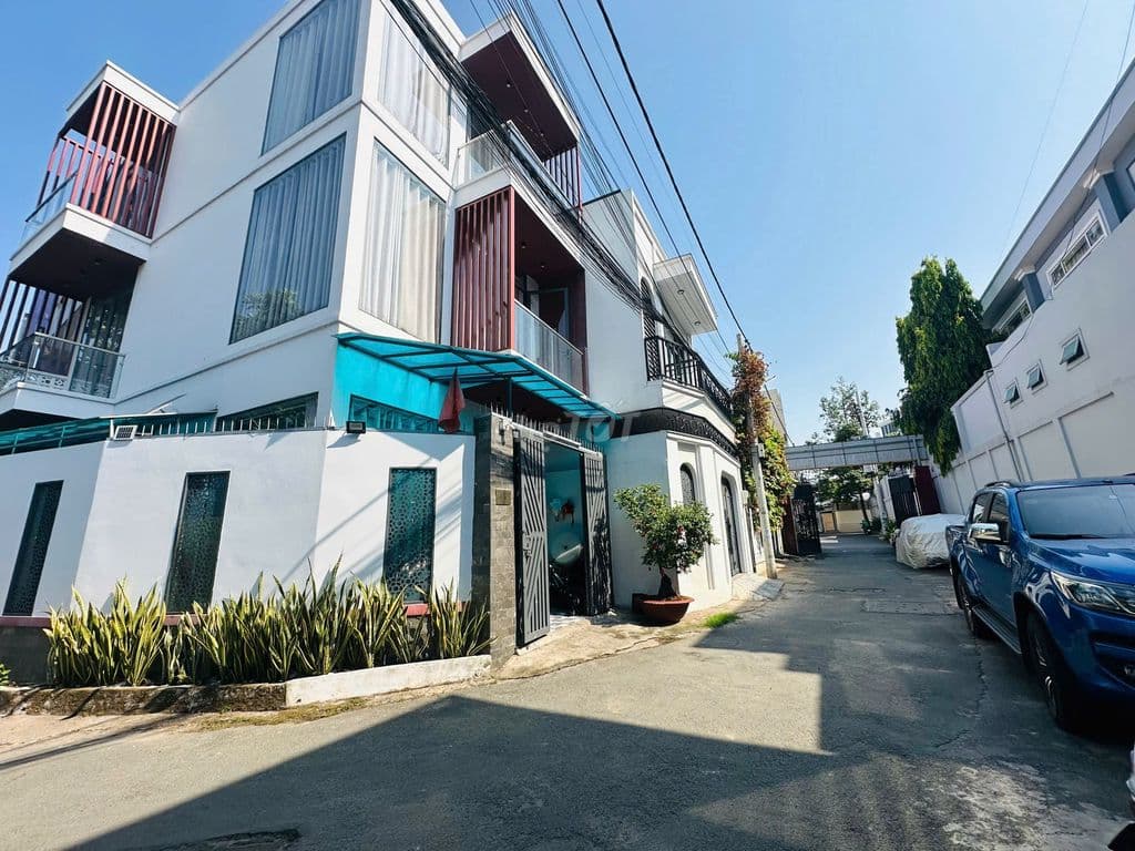 SIÊU HIẾM KHU VIP CĂN GÓC 2 MT HẺM Ô TÔ P.BÌNH THỌ, NHÀ 3 TẦNG NỞ HẬU - Ảnh 2