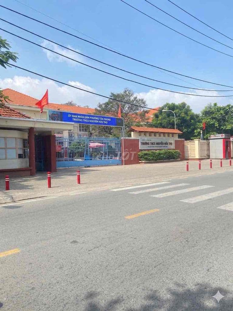 Khó tìm căn thứ 2! LÂM VĂN BỀN chỉ 8 tỷ hơn có nhà 4x19m XH vào nhà