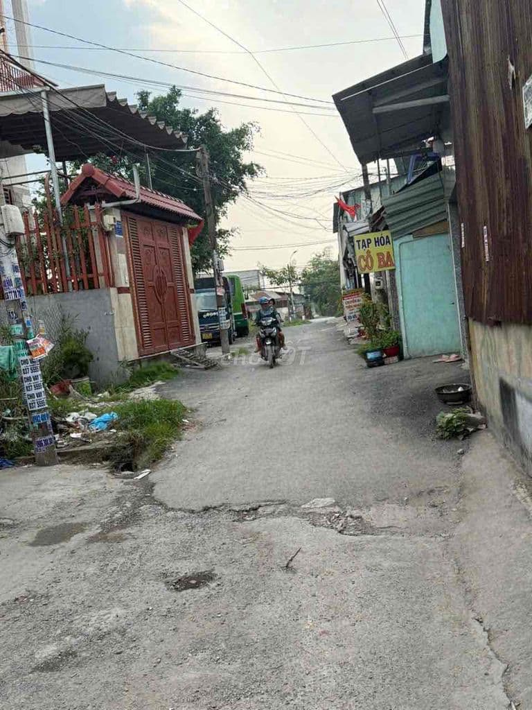 Bán nhà ngay sát chợ Bình Chánh GIÁ 920 TRIỆU không phát sinh - Ảnh 2
