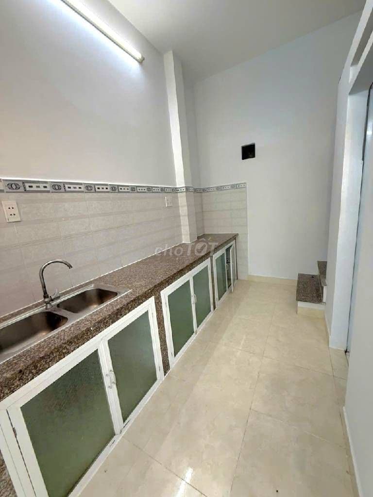 Nhà trệt lầu tại Nhà Bè. Cạnh UB xã Phước Kiển. Shr từng căn, Có 2Pn - Ảnh 3