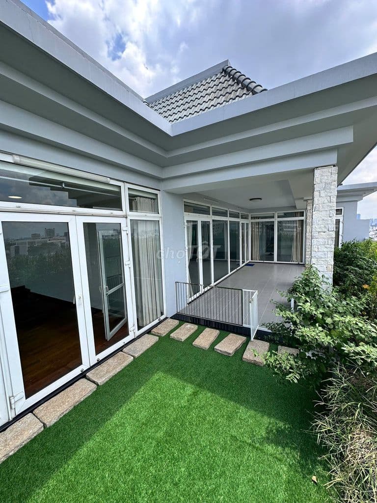 Cần bán căn hộ tòa nhà cao ốc Phú Nhuận