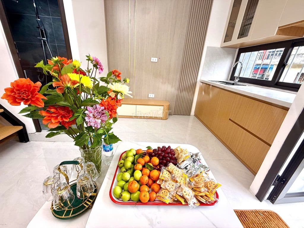 BÁN CĂN HỘ TẬP THỂ 90M2 GỒM 3 NGỦ, NHỈNH 4 TỶ, NGHĨA TÂN, CẦU GIẤY HN - Ảnh 2