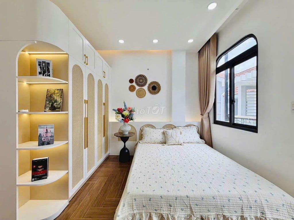 Nhà đẹp 4PN 2 căn ra mặt tiền hẻm xe tải mua vào ở ngay luôn - Ảnh 3