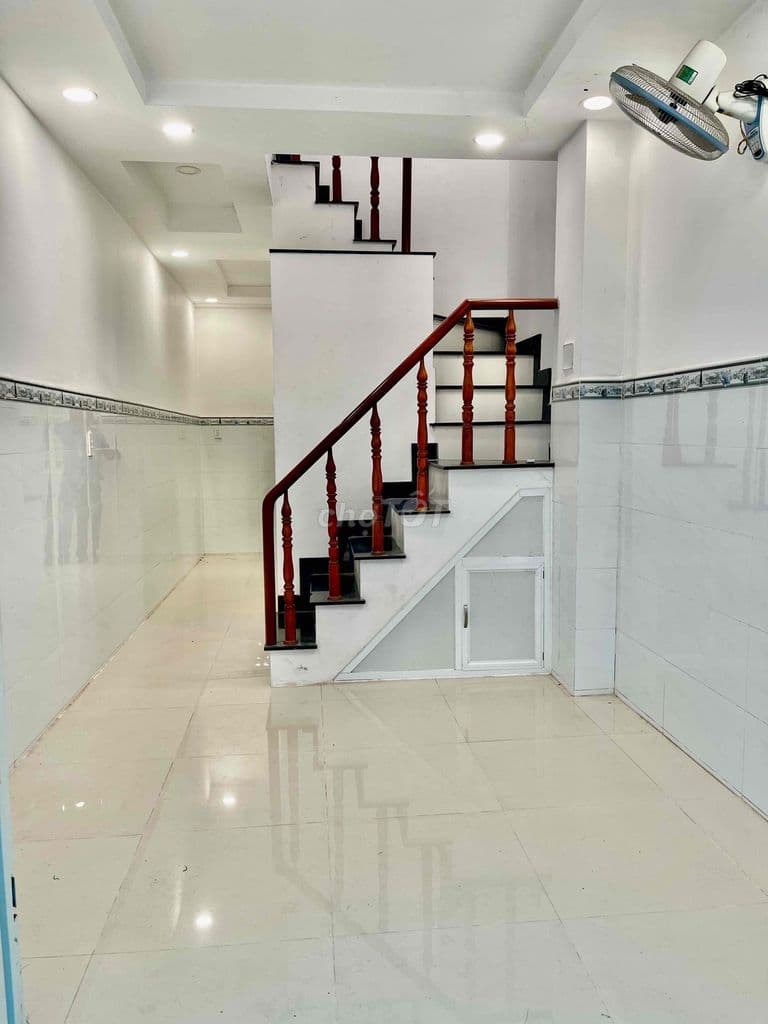 nhà thạnh Xuân Q12 1 trệt 1 lầu 46m2 sổ Hồng chính chủ - Ảnh 2