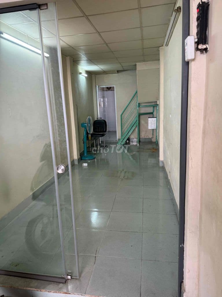 Nhà bán 37/26 Nguyễn Ngọc Lộc - Ảnh 2