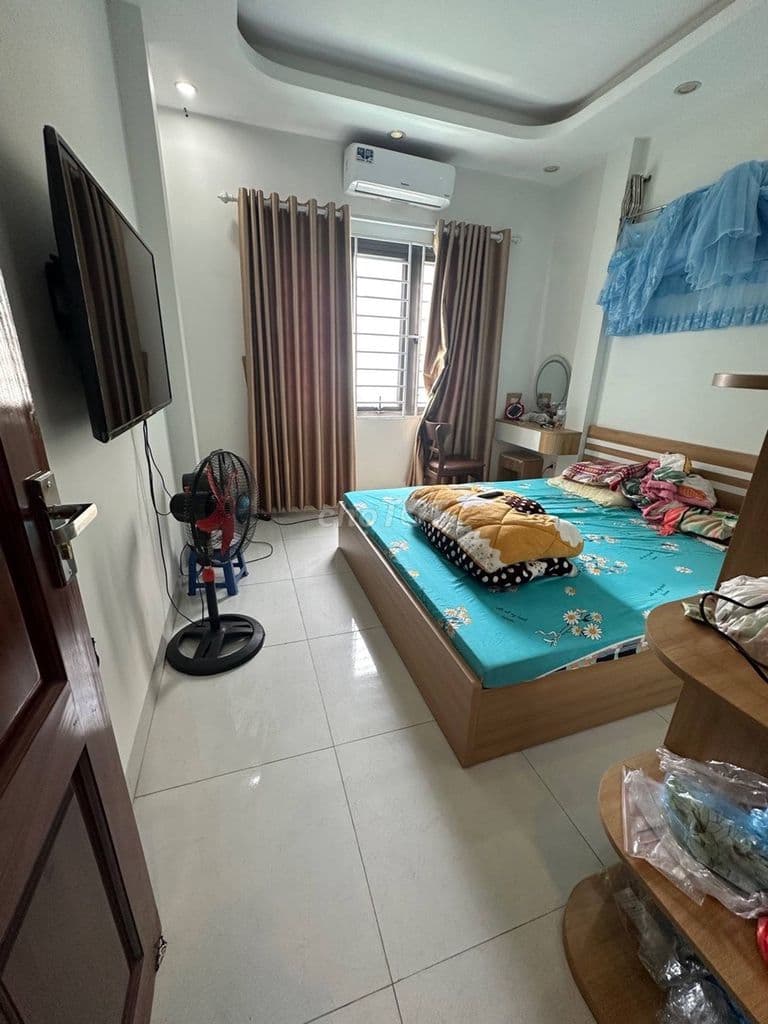 Nhà Di Ái Hoài Đức 5 tầng 4 ngủ full nội thất nhỉnh 5 tỷ